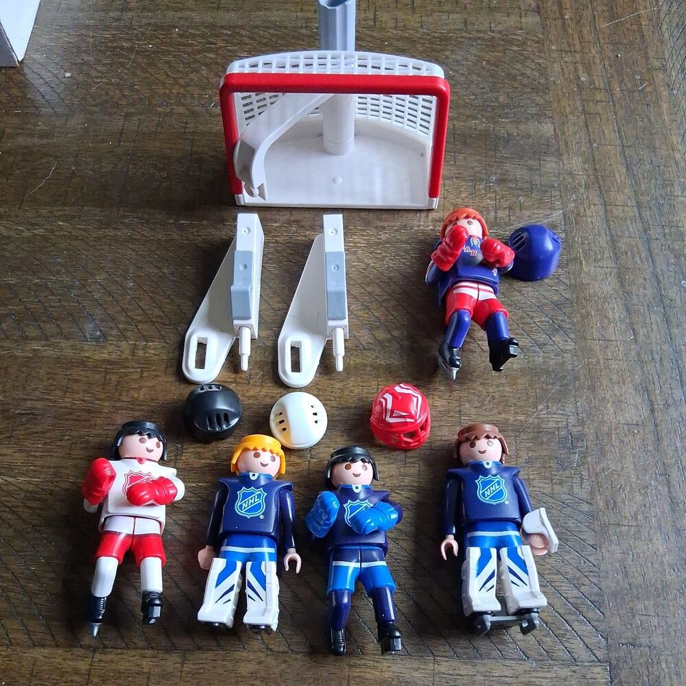 Playmobil nhl Hockey Players Lot of 5 Action Figures and a net goalie
